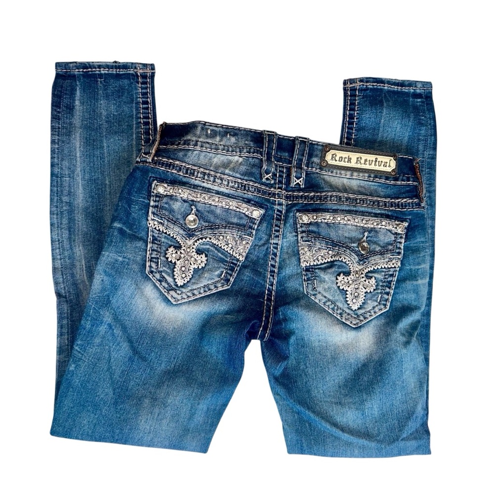 Rock Revival Yui Distressed Skinny Jeans!